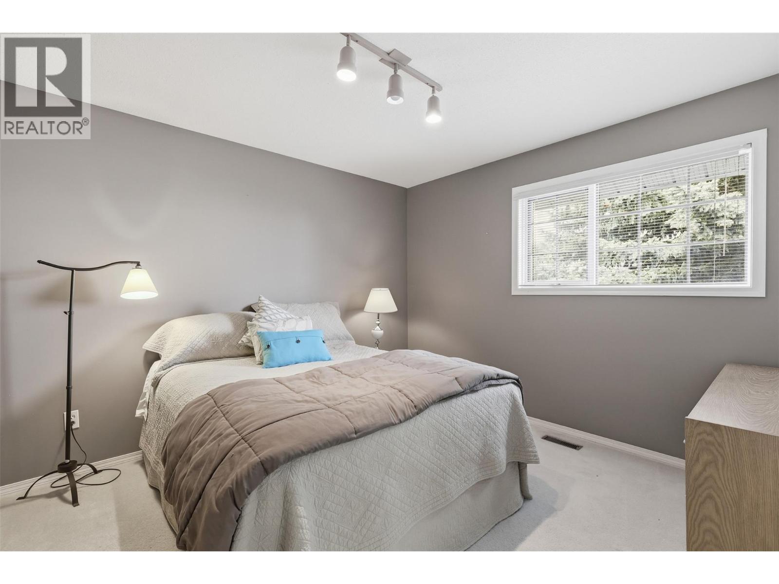 611 Robson Drive, Kamloops, British Columbia  V2E 2B4 - Photo 50 - 10386551