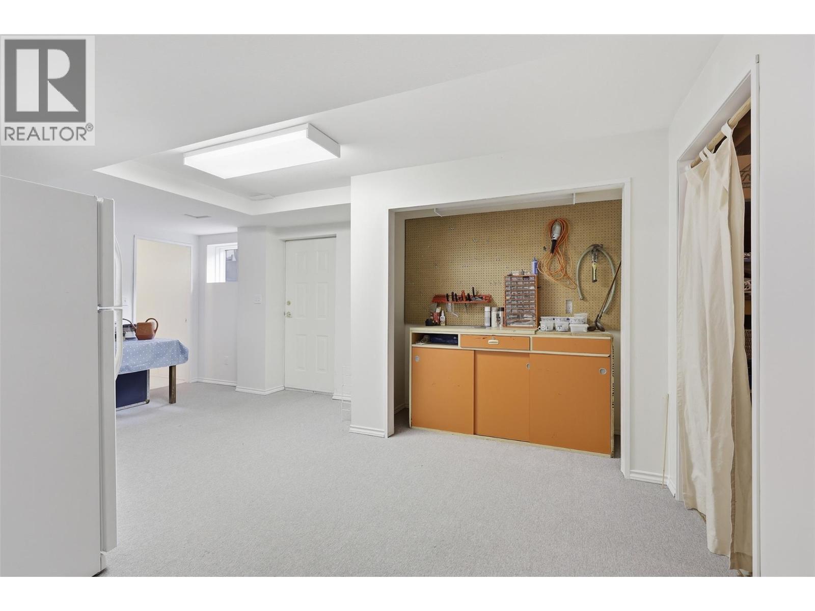 611 Robson Drive, Kamloops, British Columbia  V2E 2B4 - Photo 62 - 10386551
