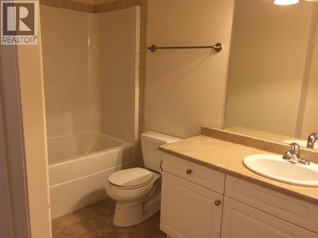 2125 Atkinson Street Unit# 804, Penticton, British Columbia  V2A 9E6 - Photo 8 - 10389743