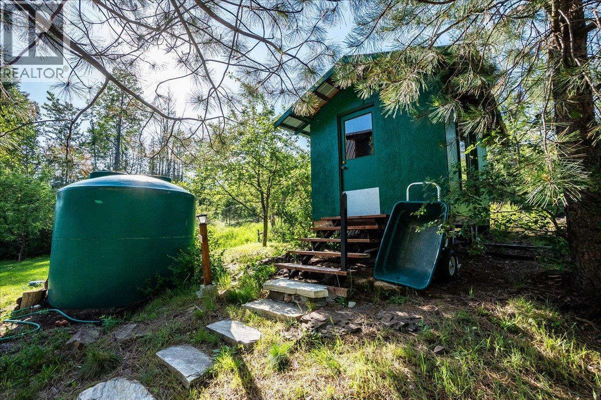 150 Suncrest Road, Pass Creek, British Columbia  V1N 4T5 - Photo 51 - 10389604