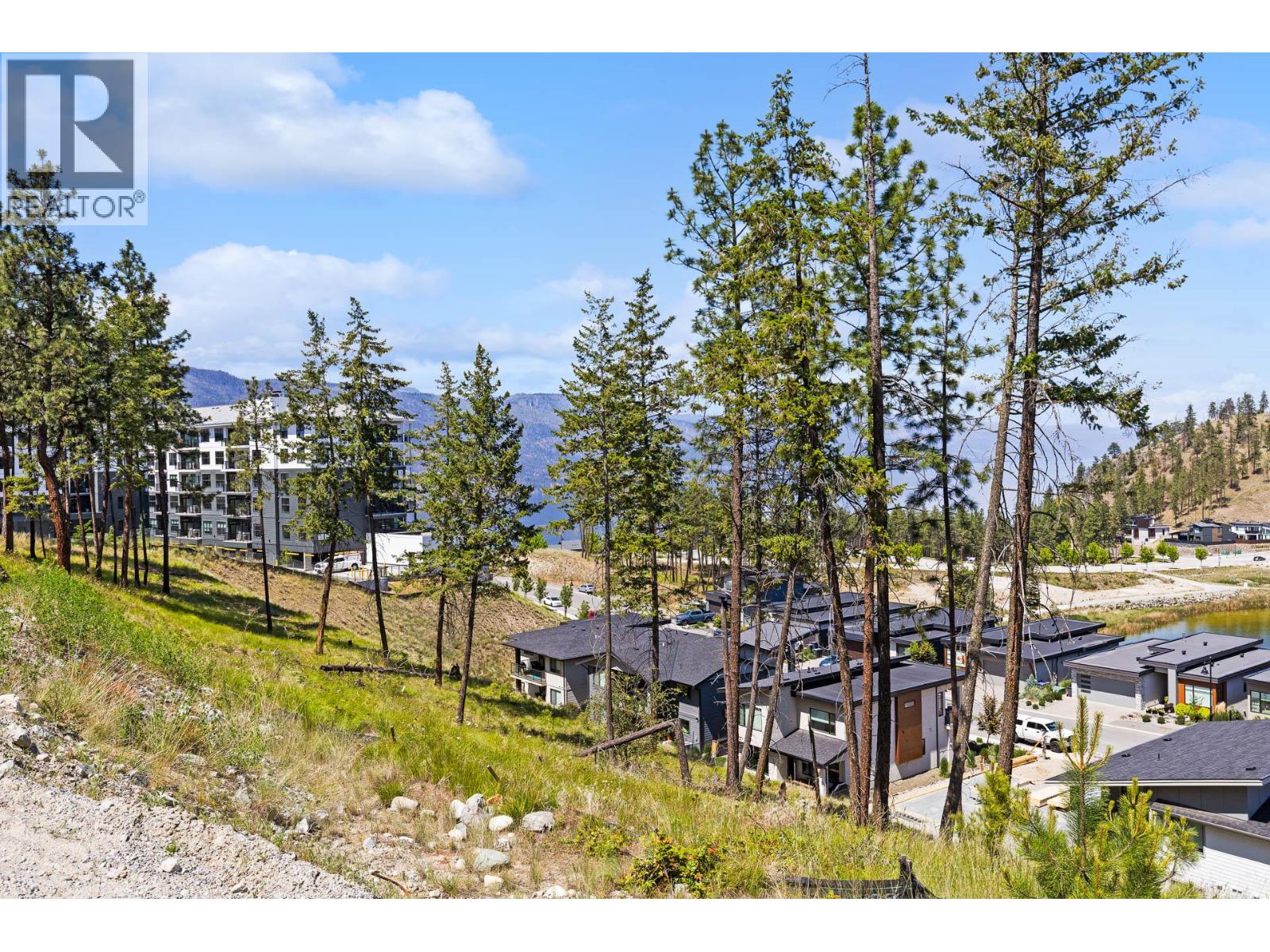 3183 Hilltown Drive, Kelowna, British Columbia  V1V 2R1 - Photo 12 - 10389781