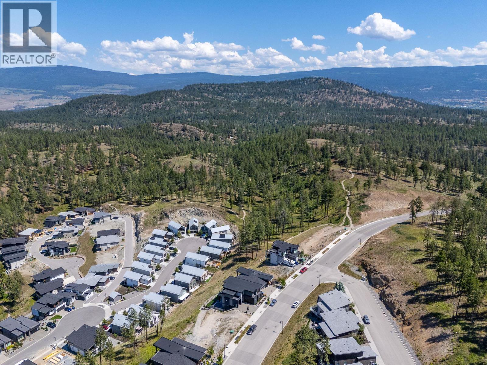 3183 Hilltown Drive, Kelowna, British Columbia  V1V 2R1 - Photo 27 - 10389781