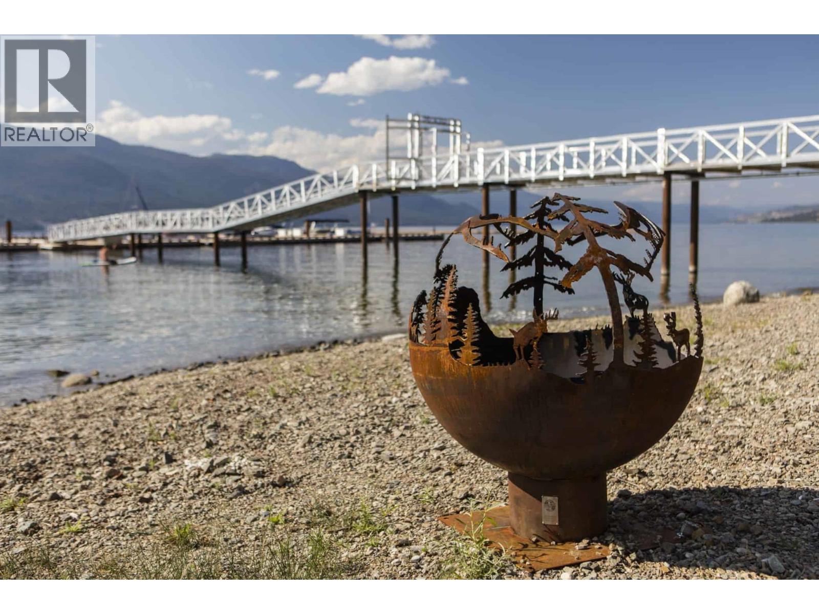 3183 Hilltown Drive, Kelowna, British Columbia  V1V 2R1 - Photo 46 - 10389781