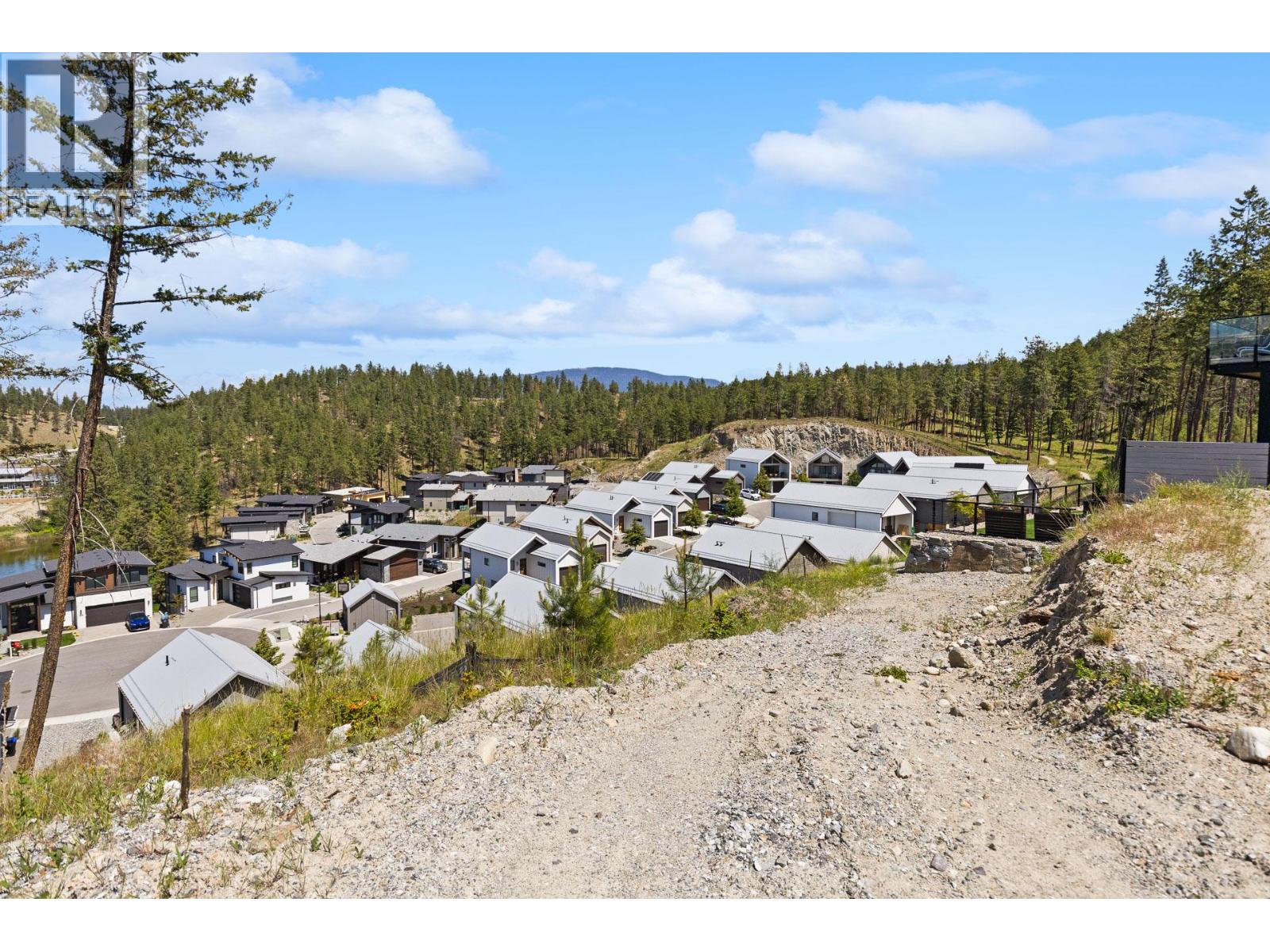3183 Hilltown Drive, Kelowna, British Columbia  V1V 2R1 - Photo 9 - 10389781