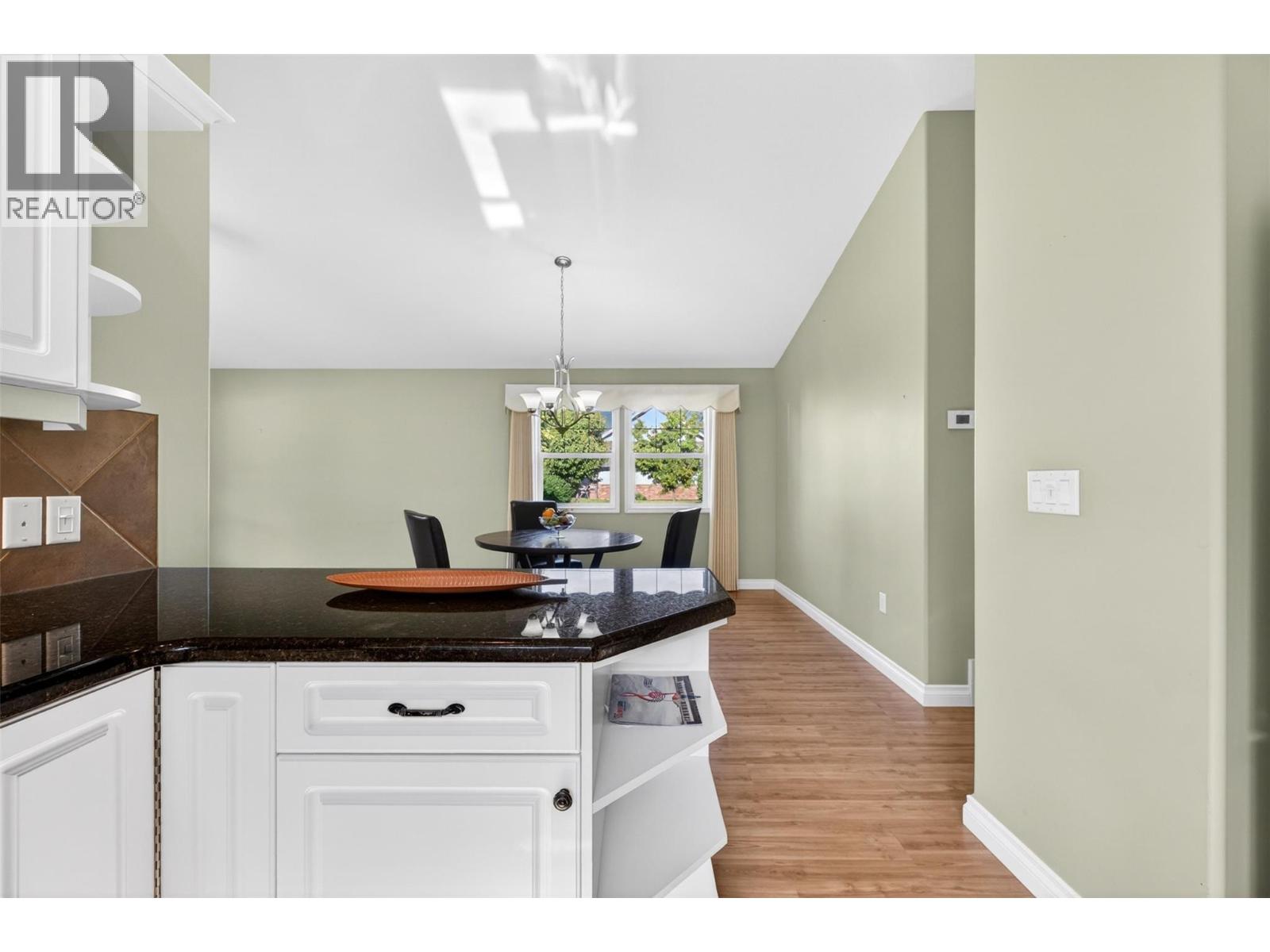 1231 10 Street Sw Unit# 5, Salmon Arm, British Columbia  V1E 0A5 - Photo 24 - 10389510