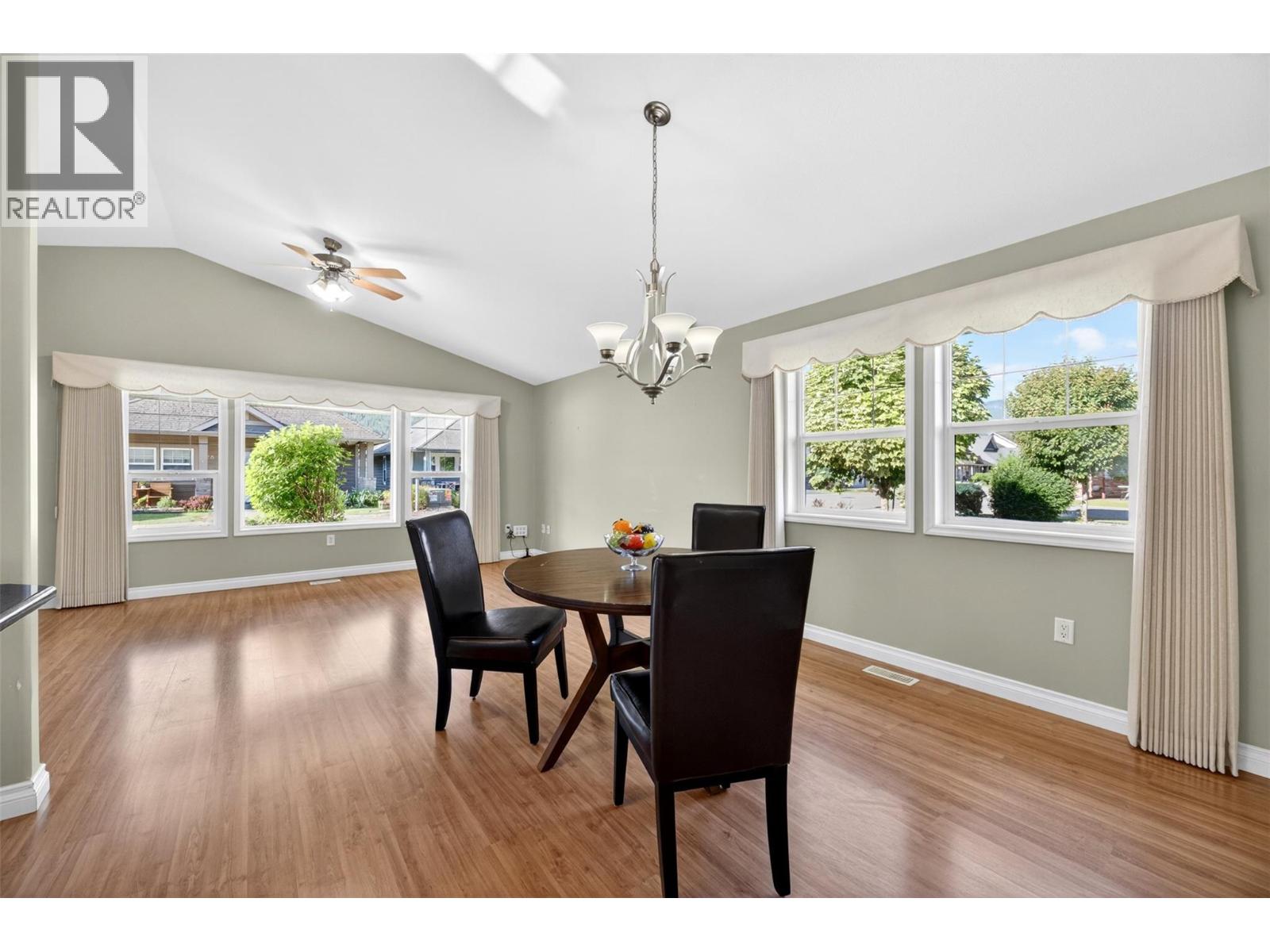 1231 10 Street Sw Unit# 5, Salmon Arm, British Columbia  V1E 0A5 - Photo 25 - 10389510