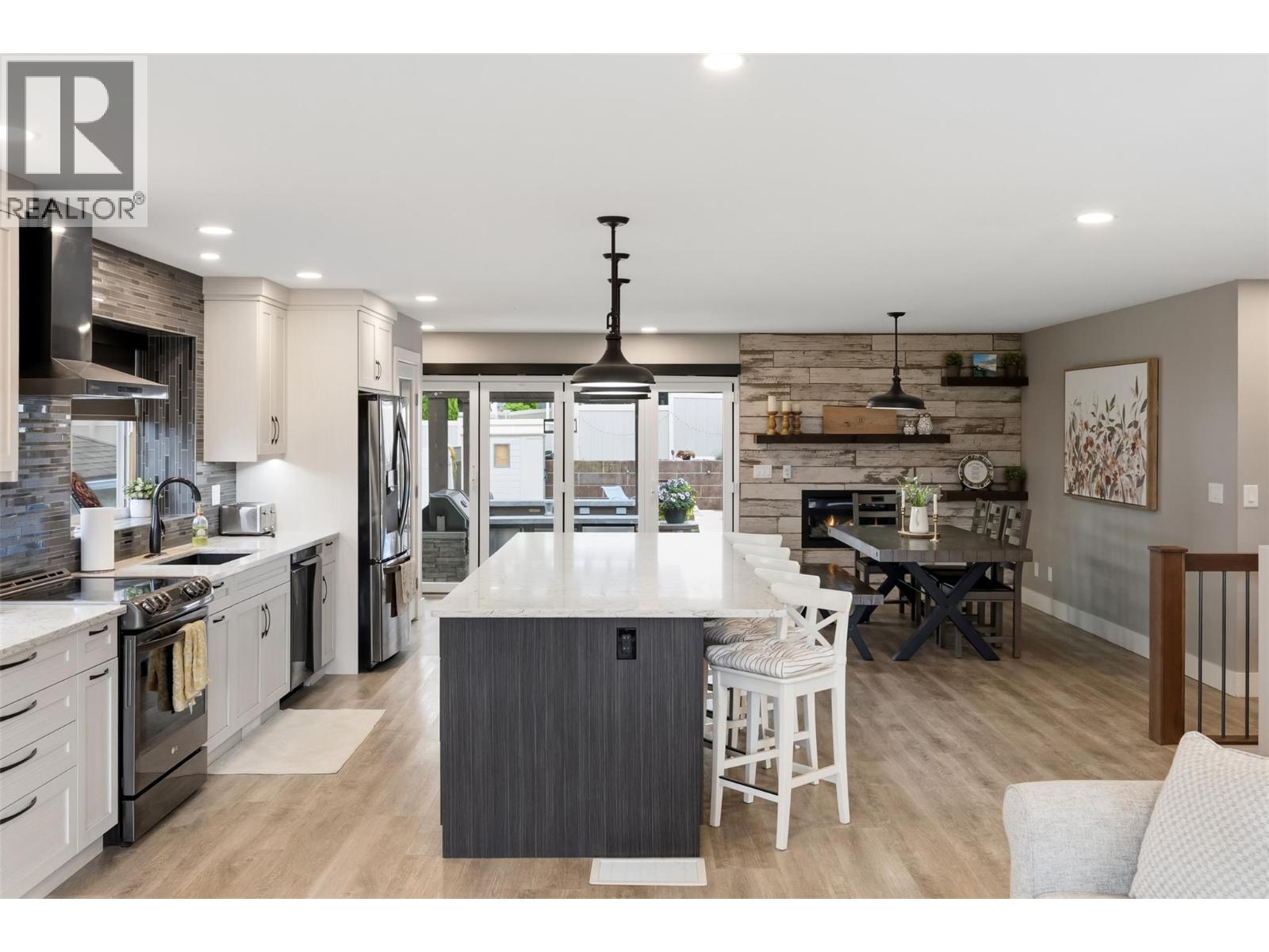 12104 Golf Course Drive, Osoyoos, British Columbia  V0H 1V4 - Photo 11 - 10388857
