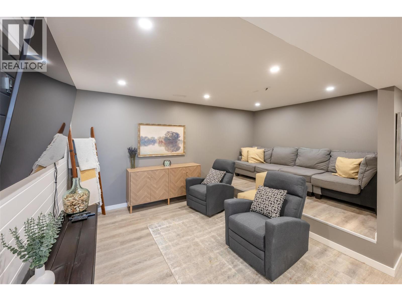 12104 Golf Course Drive, Osoyoos, British Columbia  V0H 1V4 - Photo 45 - 10388857