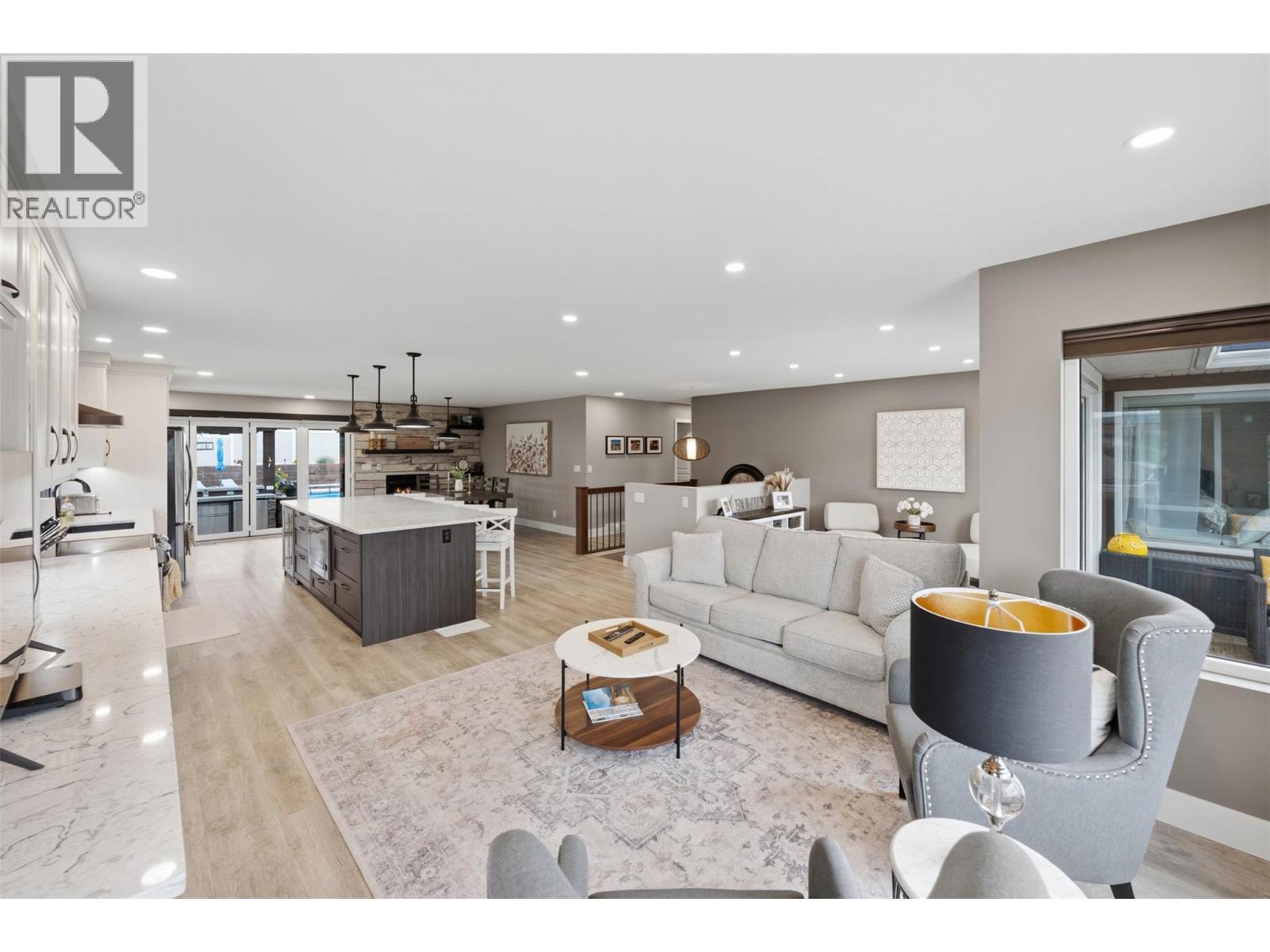 12104 Golf Course Drive, Osoyoos, British Columbia  V0H 1V4 - Photo 9 - 10388857
