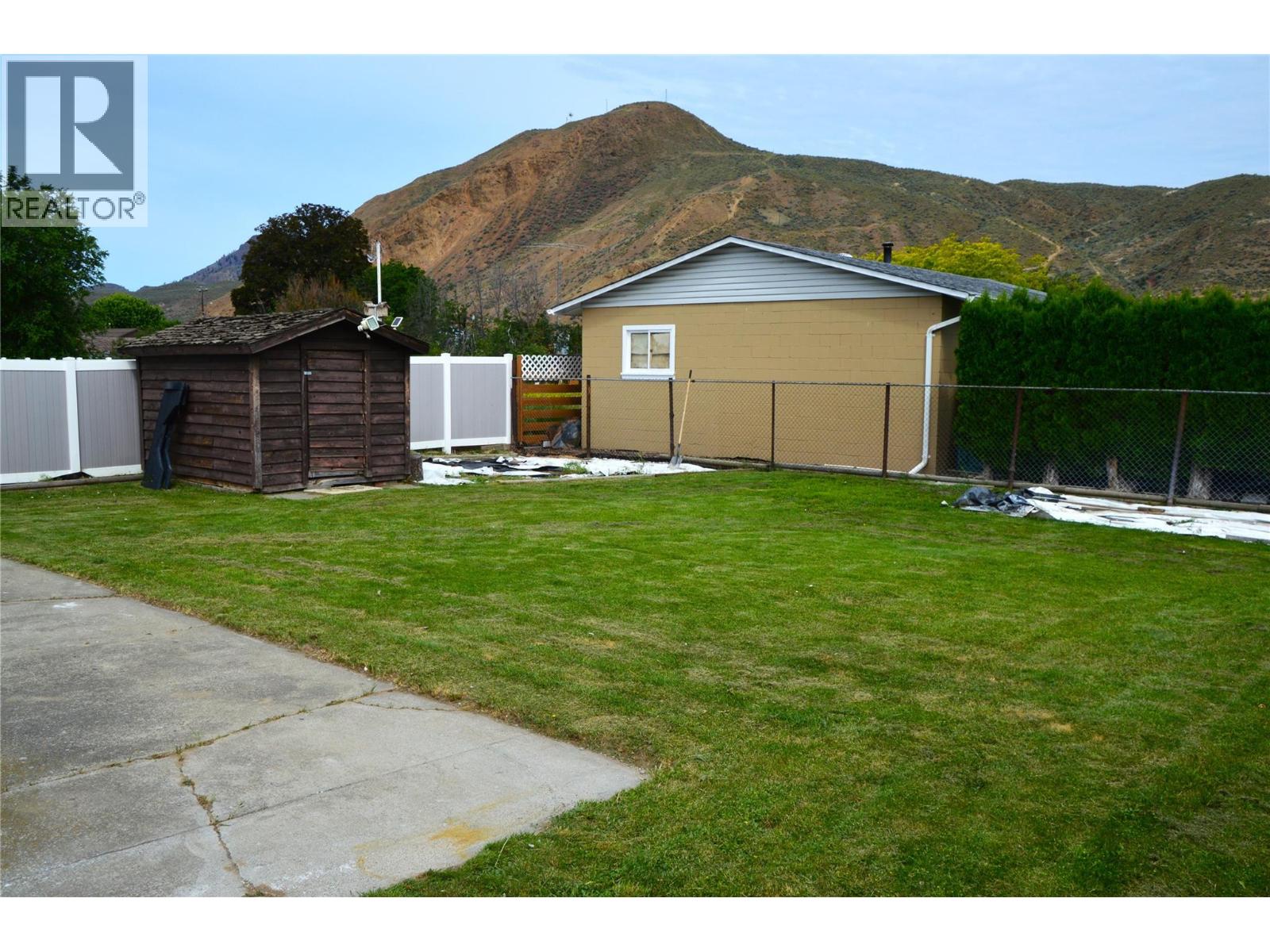 1962 Parkcrest Avenue, Kamloops, British Columbia  V2B 4X4 - Photo 10 - 10389778
