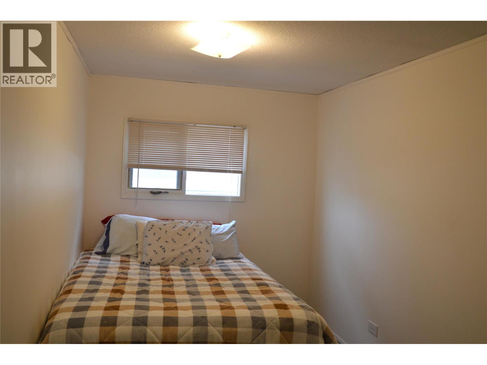1962 Parkcrest Avenue, Kamloops, British Columbia  V2B 4X4 - Photo 15 - 10389778