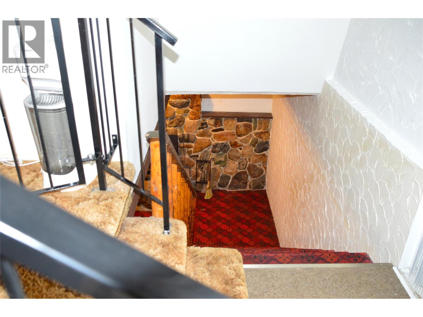 1962 Parkcrest Avenue, Kamloops, British Columbia  V2B 4X4 - Photo 25 - 10389778
