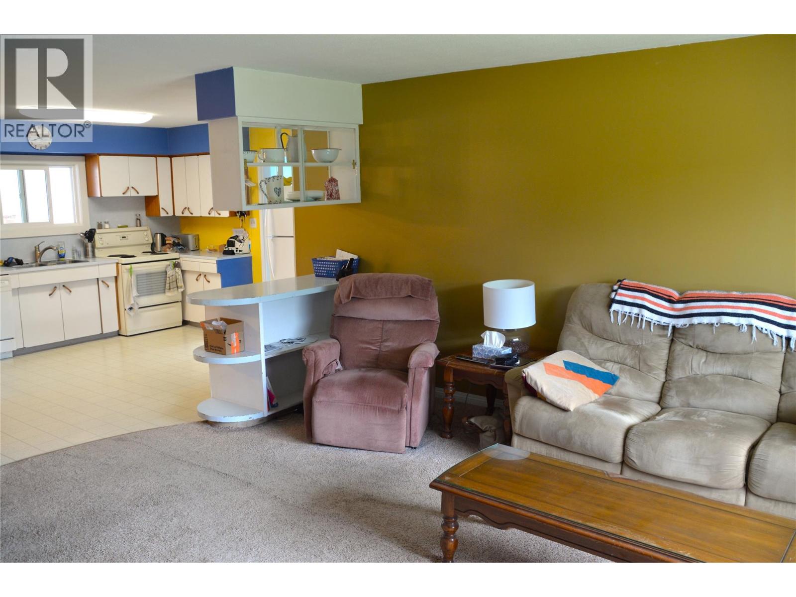 1962 Parkcrest Avenue, Kamloops, British Columbia  V2B 4X4 - Photo 7 - 10389778