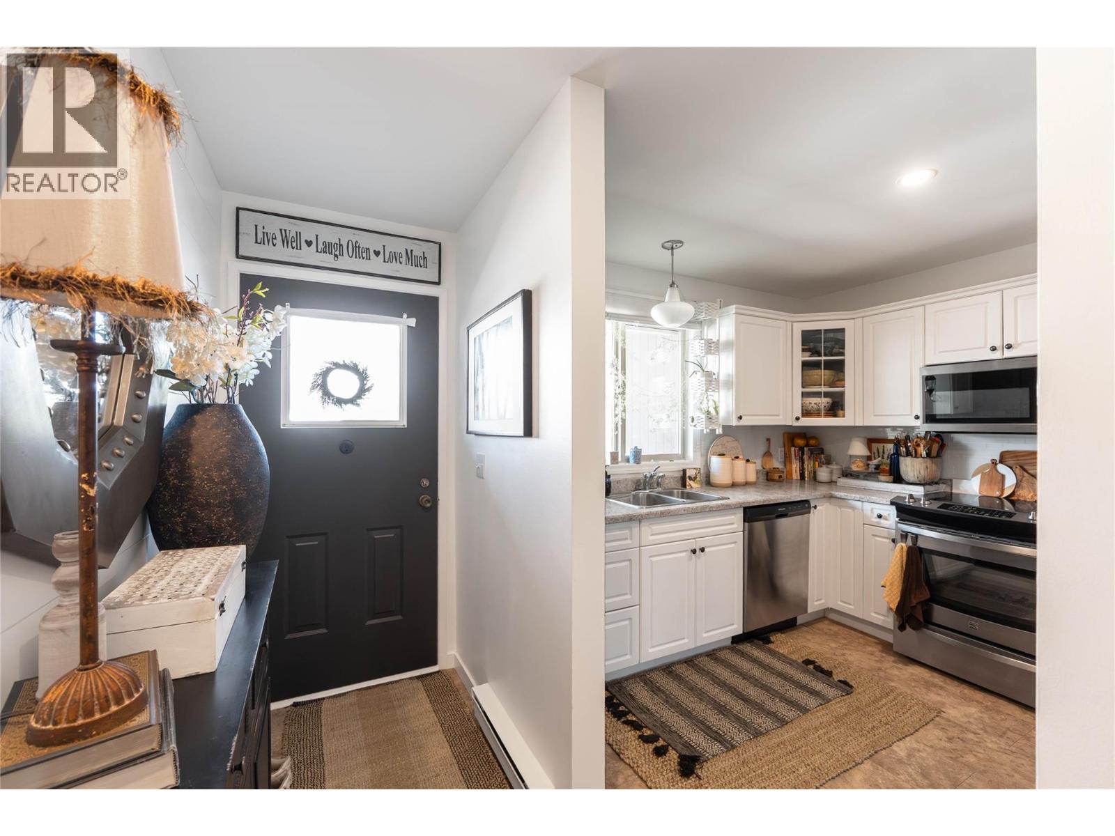 290 Hwy 33 E Unit# 207, Kelowna, British Columbia  V1X 2A3 - Photo 5 - 10389775