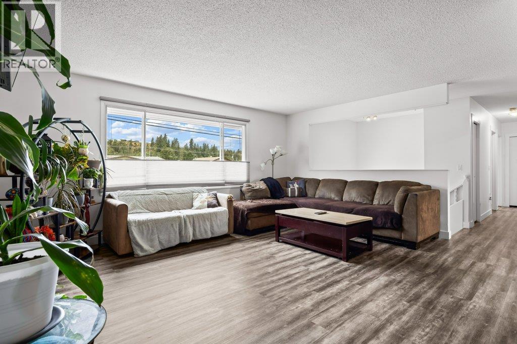 900 Hickory Road, Kelowna, British Columbia  V1X 4K7 - Photo 10 - 10389094