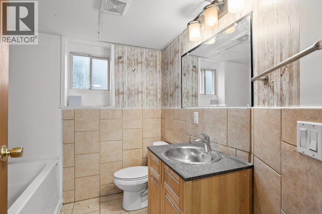 900 Hickory Road, Kelowna, British Columbia  V1X 4K7 - Photo 35 - 10389094