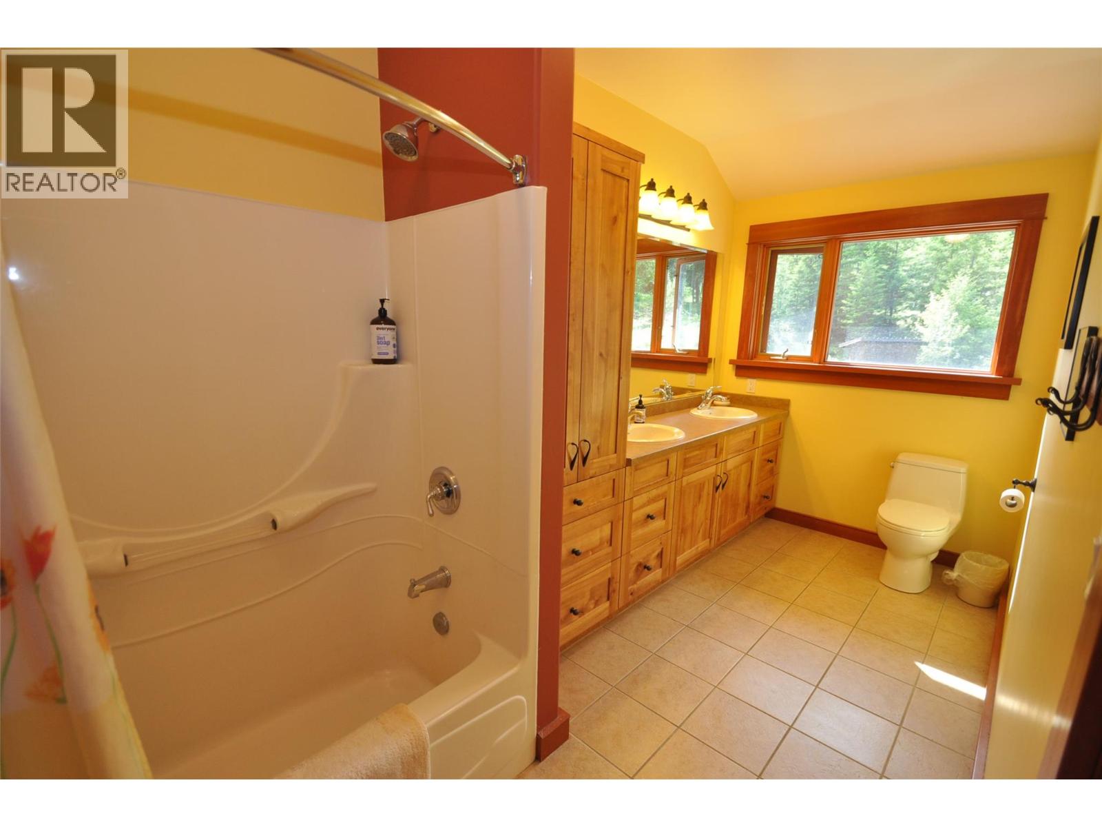 4515 Beasley West Road, Nelson, British Columbia  V0G 2G2 - Photo 45 - 10389634