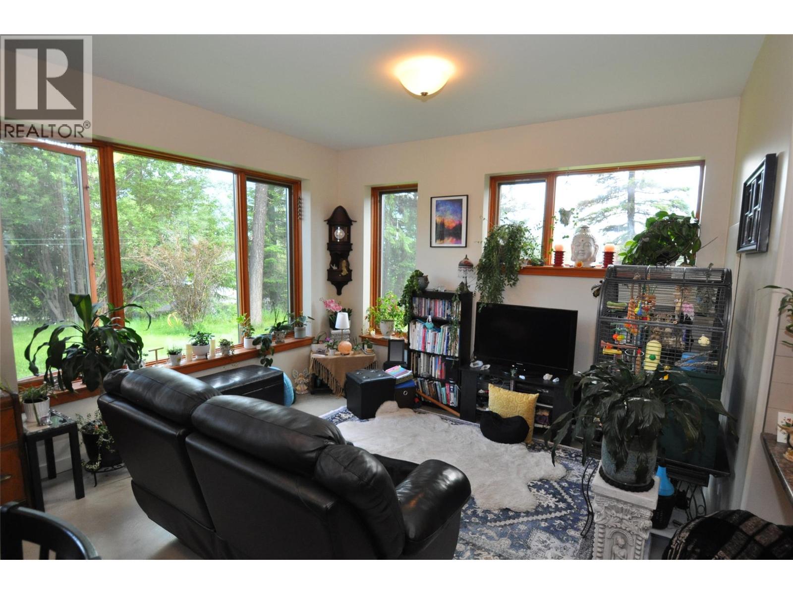 4515 Beasley West Road, Nelson, British Columbia  V0G 2G2 - Photo 52 - 10389634