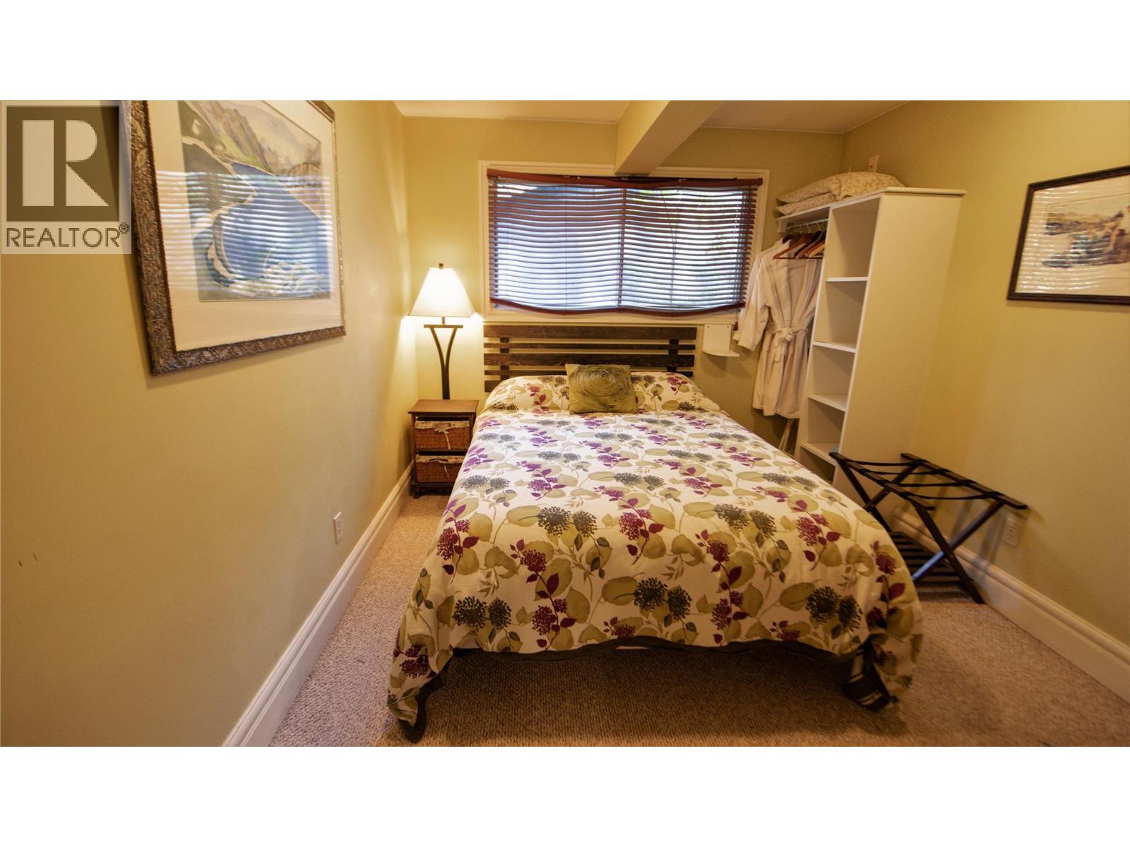 1306 Selkirk Drive, Golden, British Columbia  V0A 1H6 - Photo 11 - 10389580