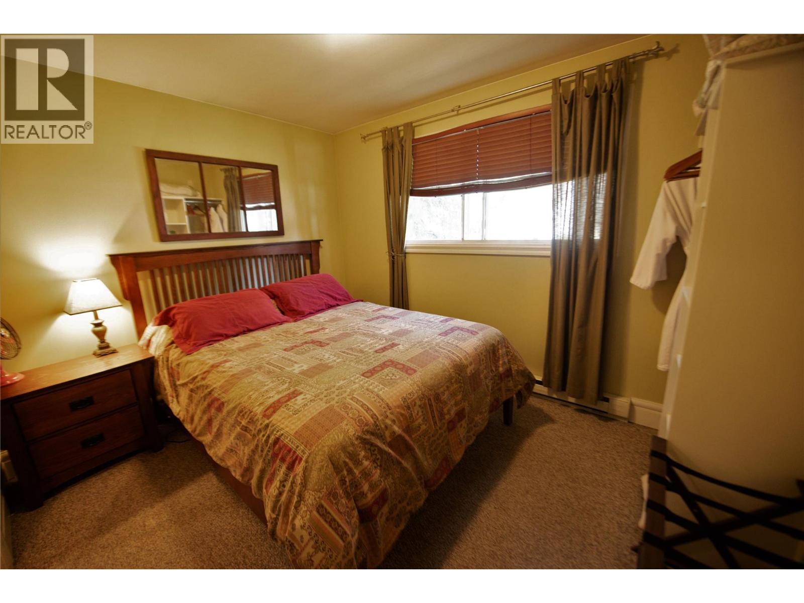 1306 Selkirk Drive, Golden, British Columbia  V0A 1H6 - Photo 12 - 10389580