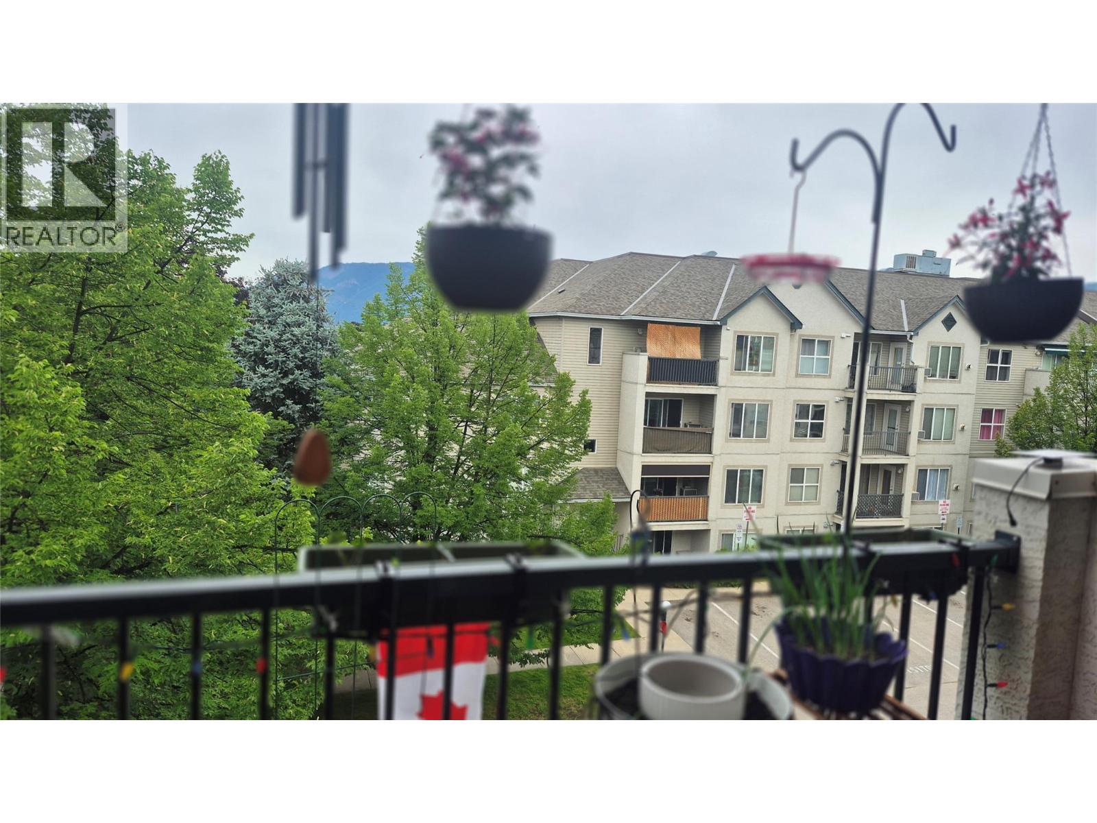 650 3 Street Sw Unit# 404, Salmon Arm, British Columbia  V1E 1P6 - Photo 23 - 10389845