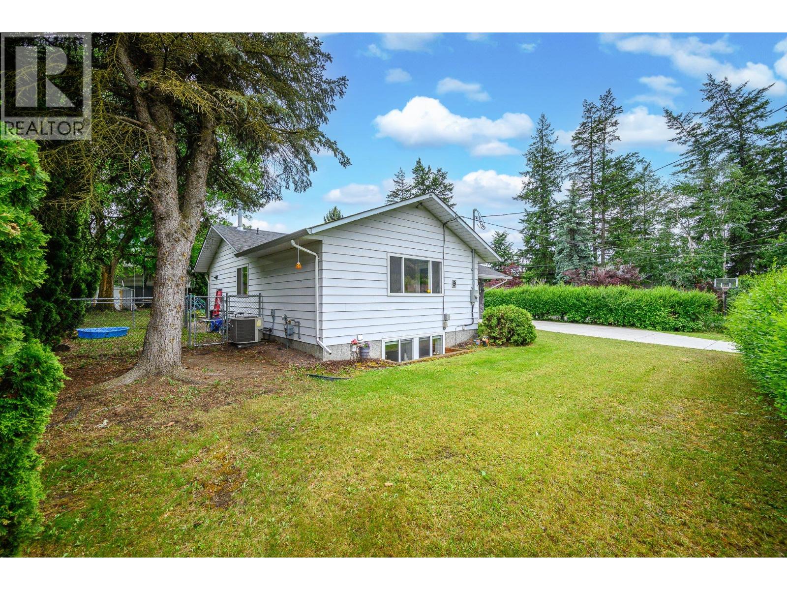 6596 Lavington Way, Coldstream, British Columbia  V1B 3G5 - Photo 29 - 10389658