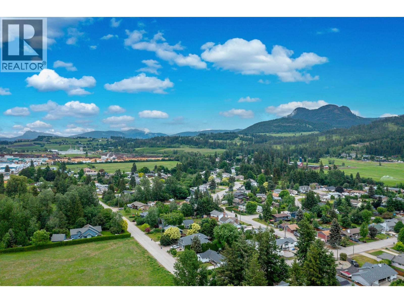 6596 Lavington Way, Coldstream, British Columbia  V1B 3G5 - Photo 41 - 10389658