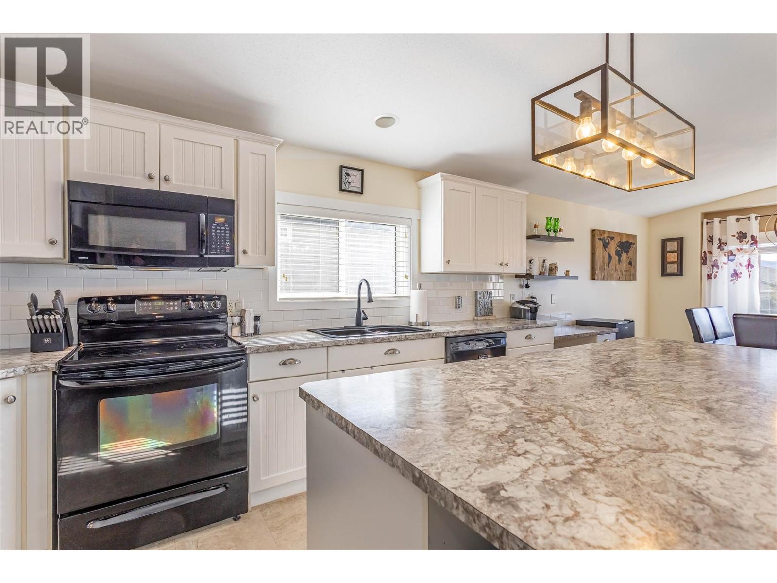 2440 Old Okanagan Highway Unit# 1303, Westbank, British Columbia  V4T 3A2 - Photo 10 - 10389567