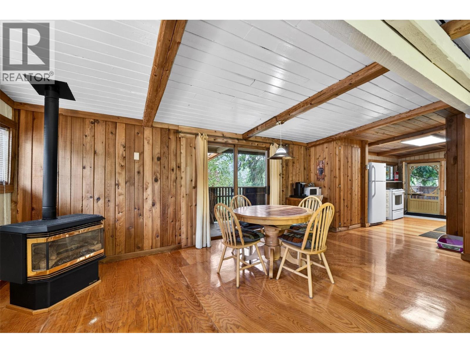 2030 Solsqua-Sicamous Road, Sicamous, British Columbia  V0E 2V4 - Photo 35 - 10389511