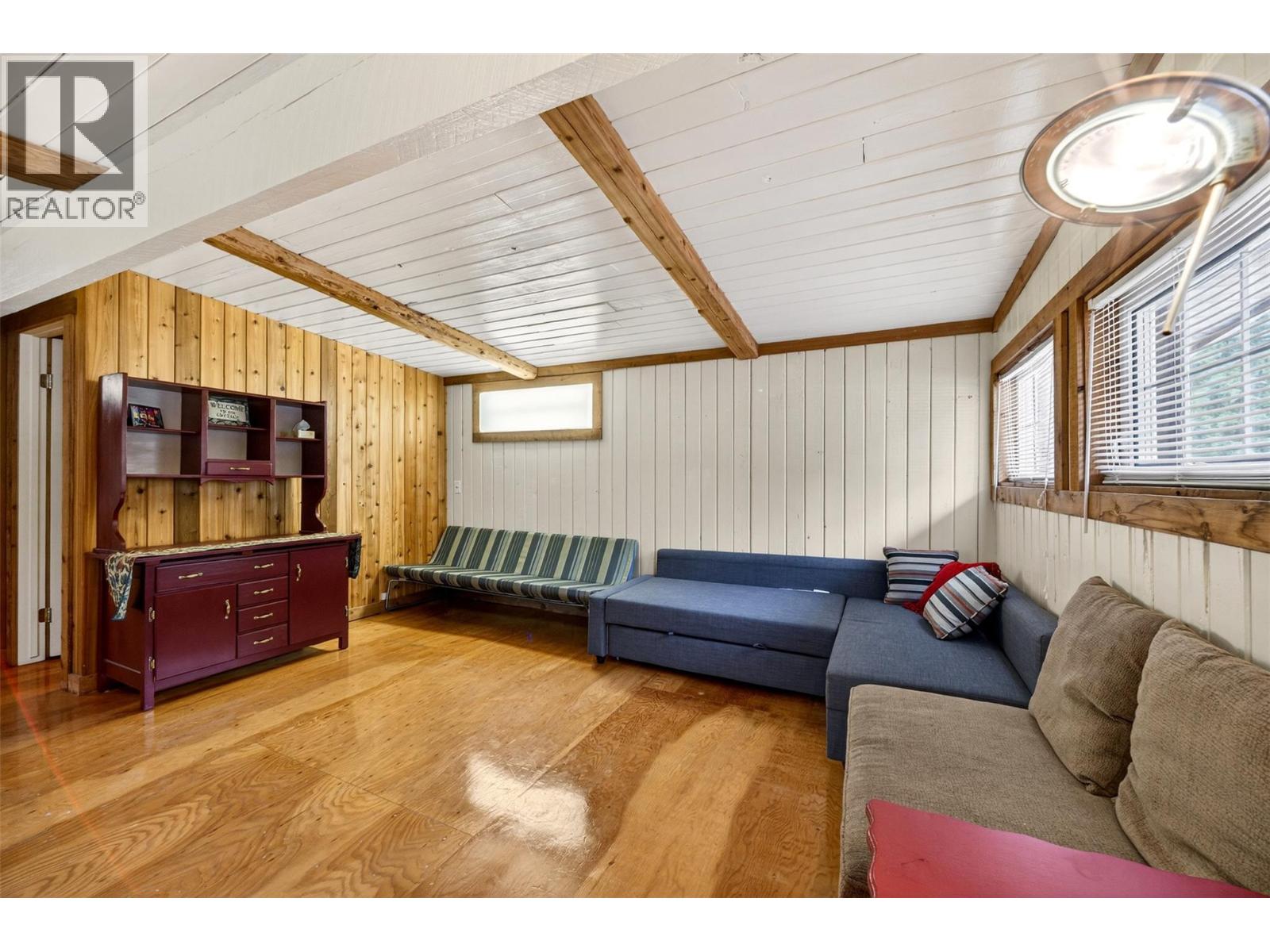 2030 Solsqua-Sicamous Road, Sicamous, British Columbia  V0E 2V4 - Photo 36 - 10389511