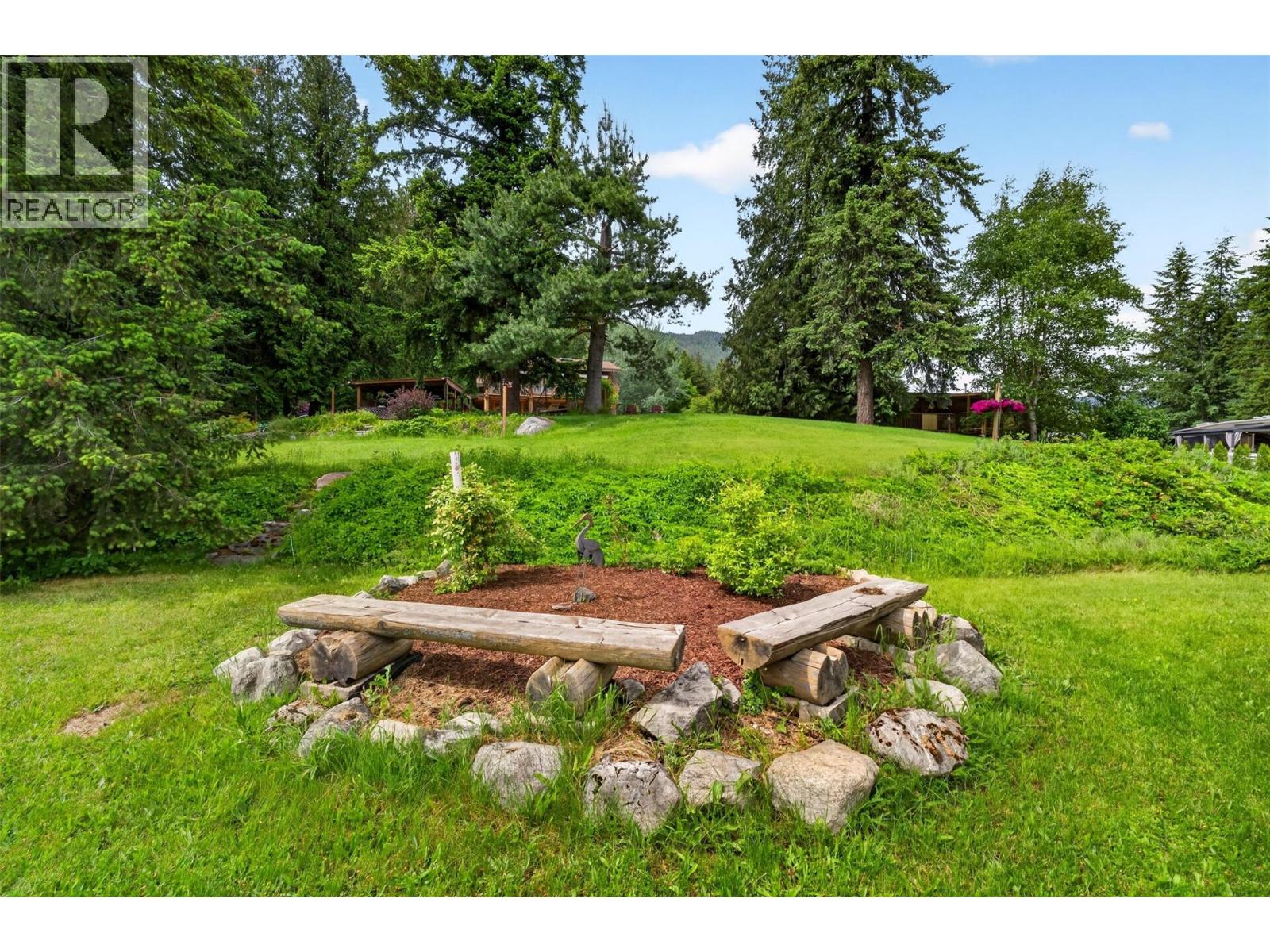 2030 Solsqua-Sicamous Road, Sicamous, British Columbia  V0E 2V4 - Photo 55 - 10389511
