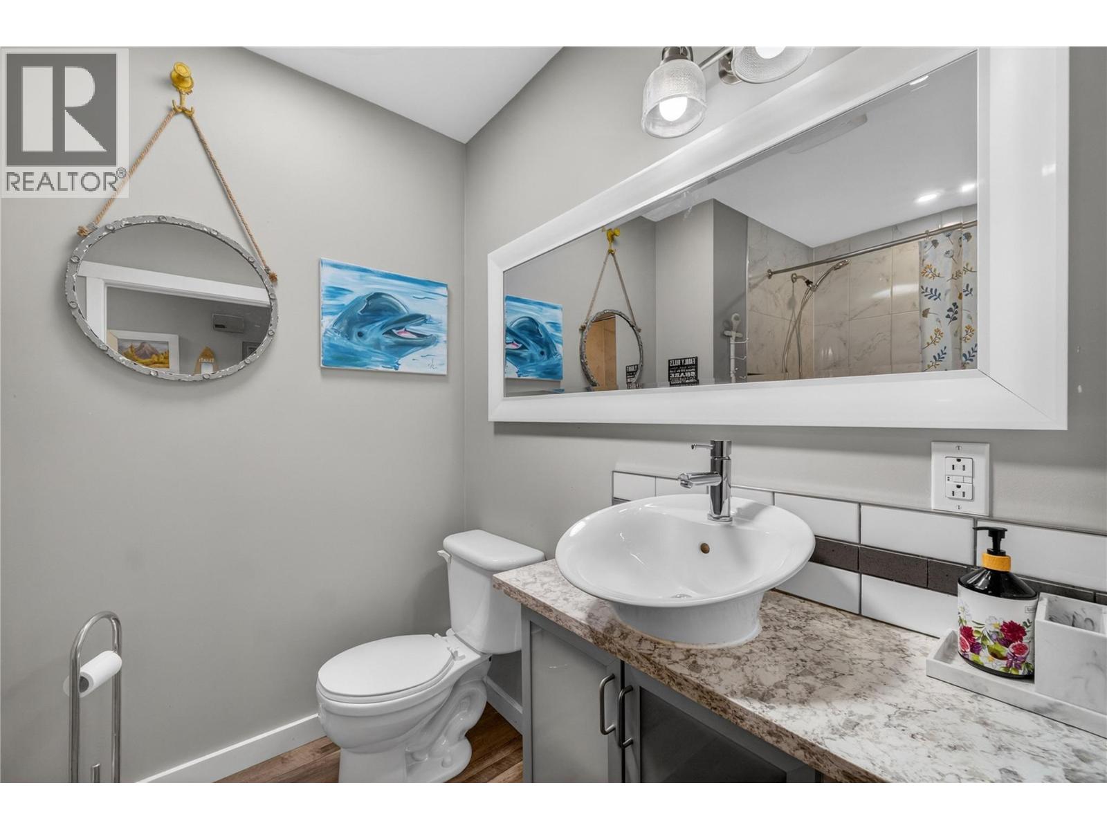 691 3 Street, Salmon Arm, British Columbia  V1E 4G9 - Photo 26 - 10389492