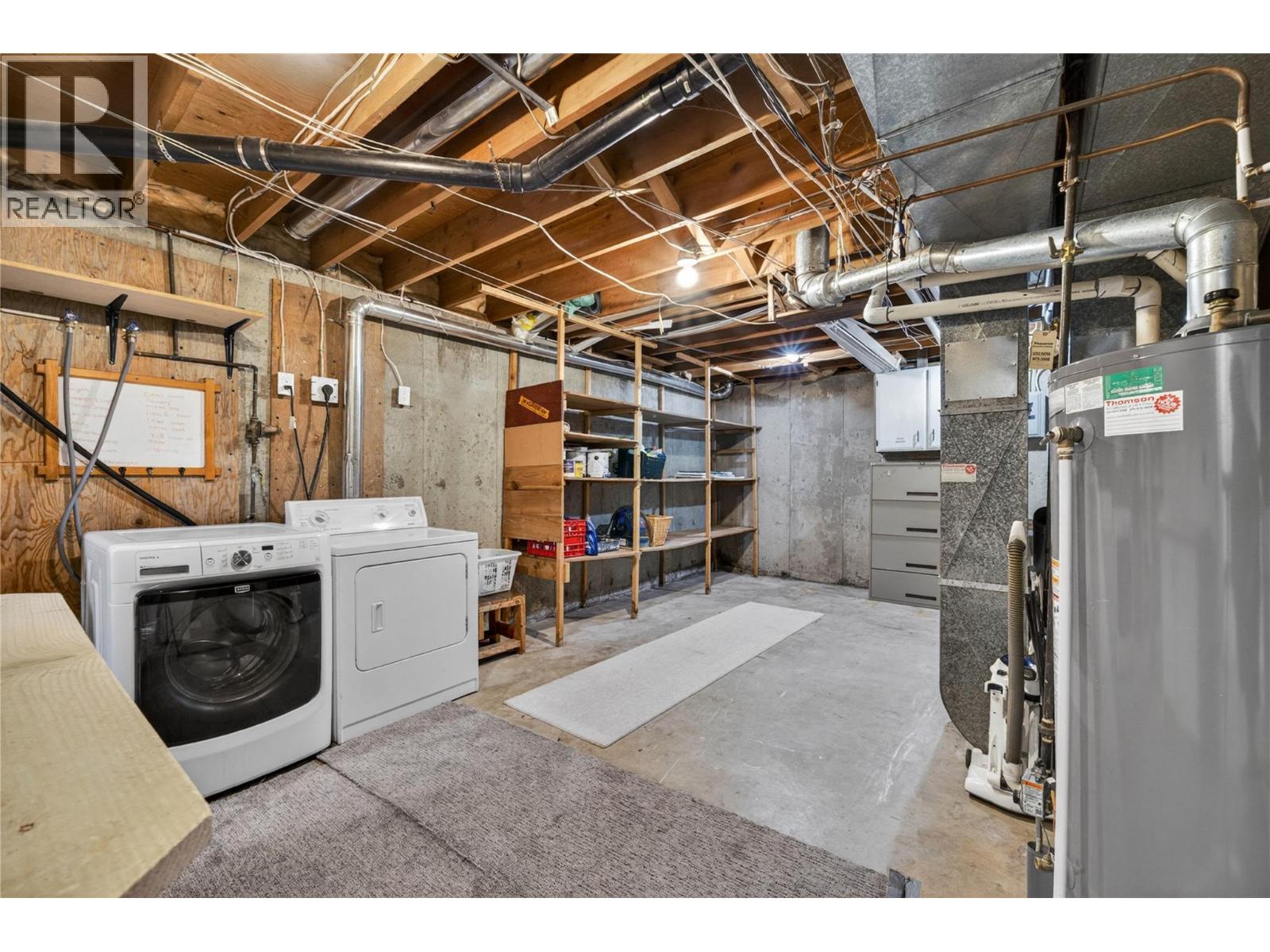691 3 Street, Salmon Arm, British Columbia  V1E 4G9 - Photo 35 - 10389492