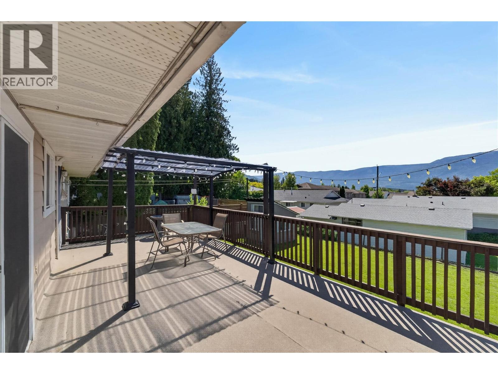 691 3 Street, Salmon Arm, British Columbia  V1E 4G9 - Photo 40 - 10389492