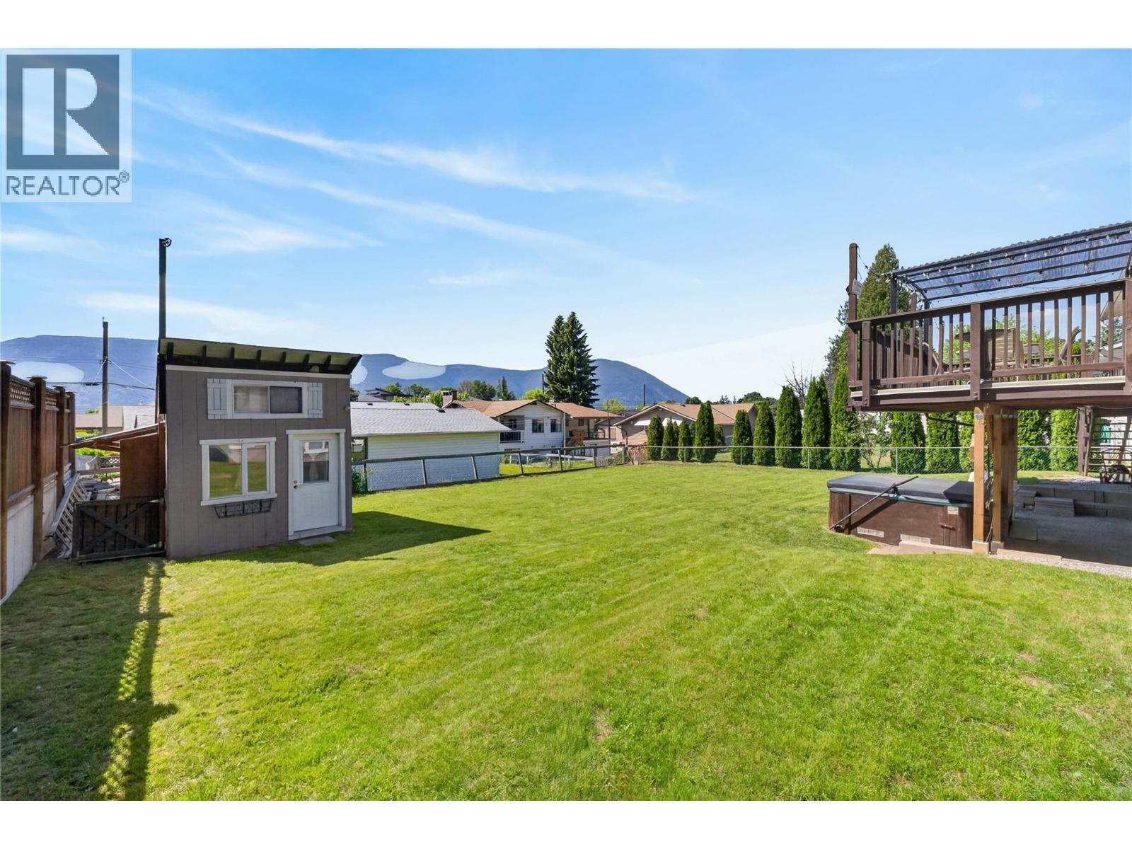 691 3 Street, Salmon Arm, British Columbia  V1E 4G9 - Photo 53 - 10389492