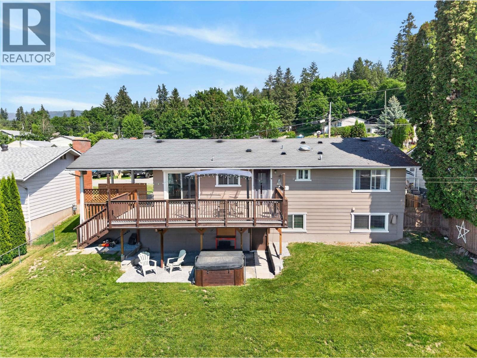 691 3 Street, Salmon Arm, British Columbia  V1E 4G9 - Photo 59 - 10389492