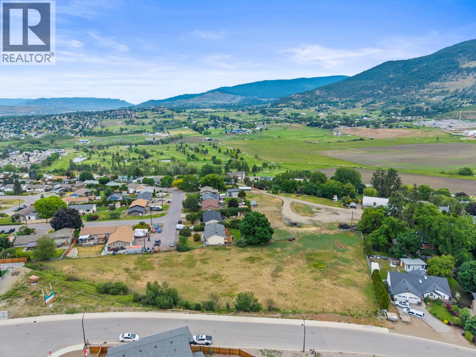 206 Sarsons Road, Vernon, British Columbia  V1B 2M4 - Photo 2 - 10389155