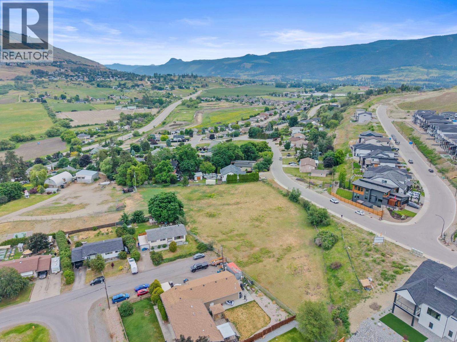 206 Sarsons Road, Vernon, British Columbia  V1B 2M4 - Photo 5 - 10389155