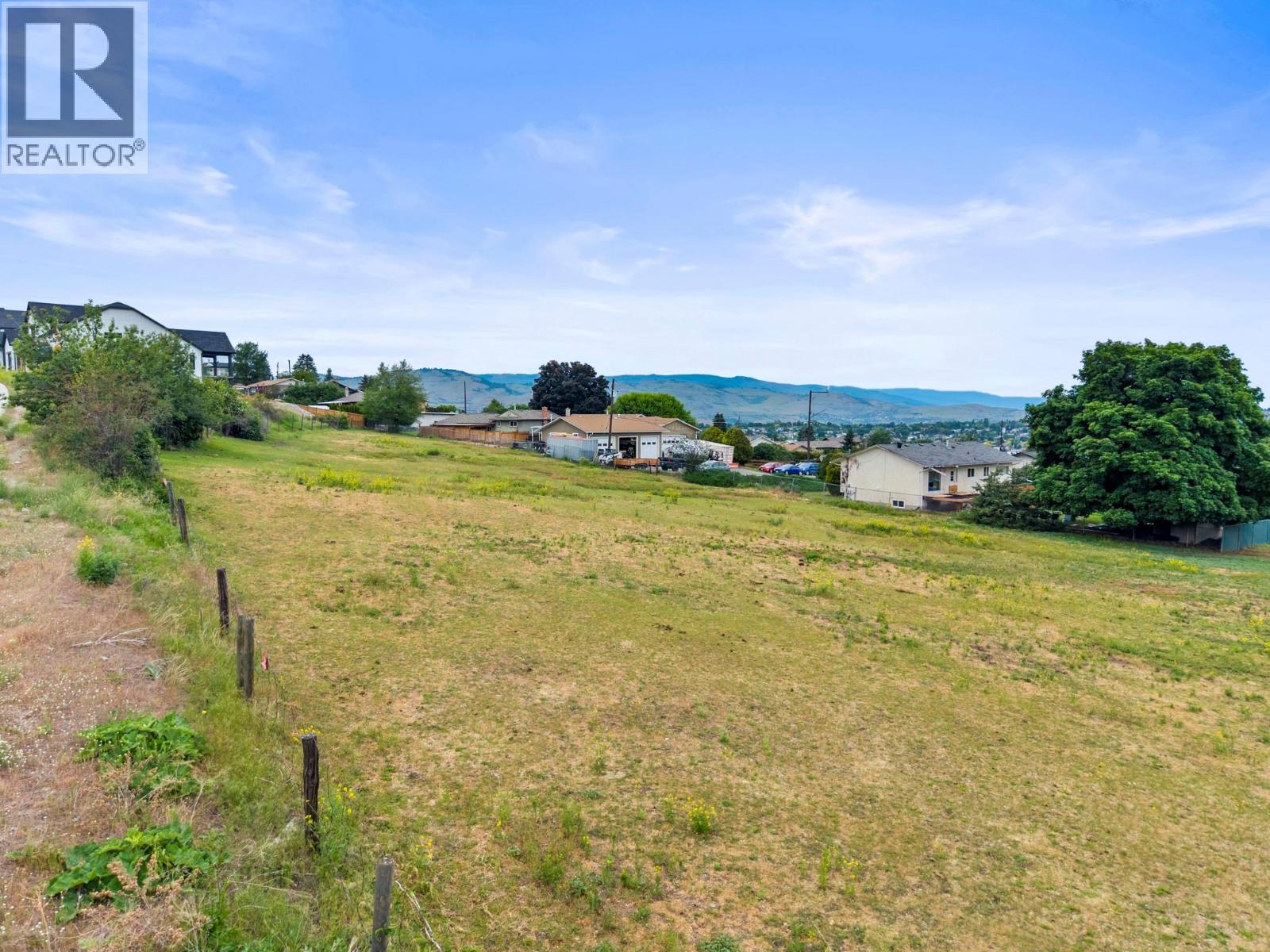 206 Sarsons Road, Vernon, British Columbia  V1B 2M4 - Photo 8 - 10389155