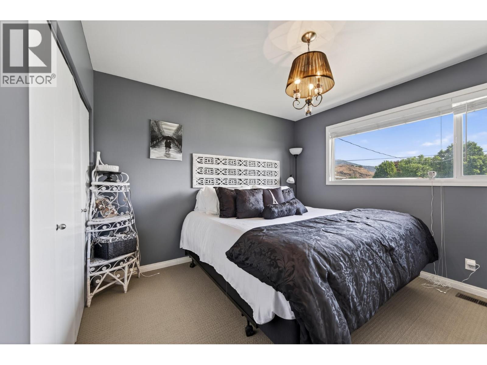 976 Holt Street, Kamloops, British Columbia  V2B 5G9 - Photo 12 - 10389819