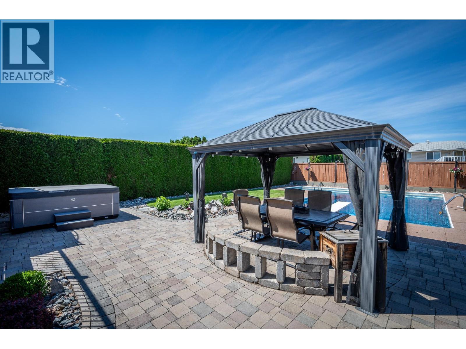 976 Holt Street, Kamloops, British Columbia  V2B 5G9 - Photo 28 - 10389819