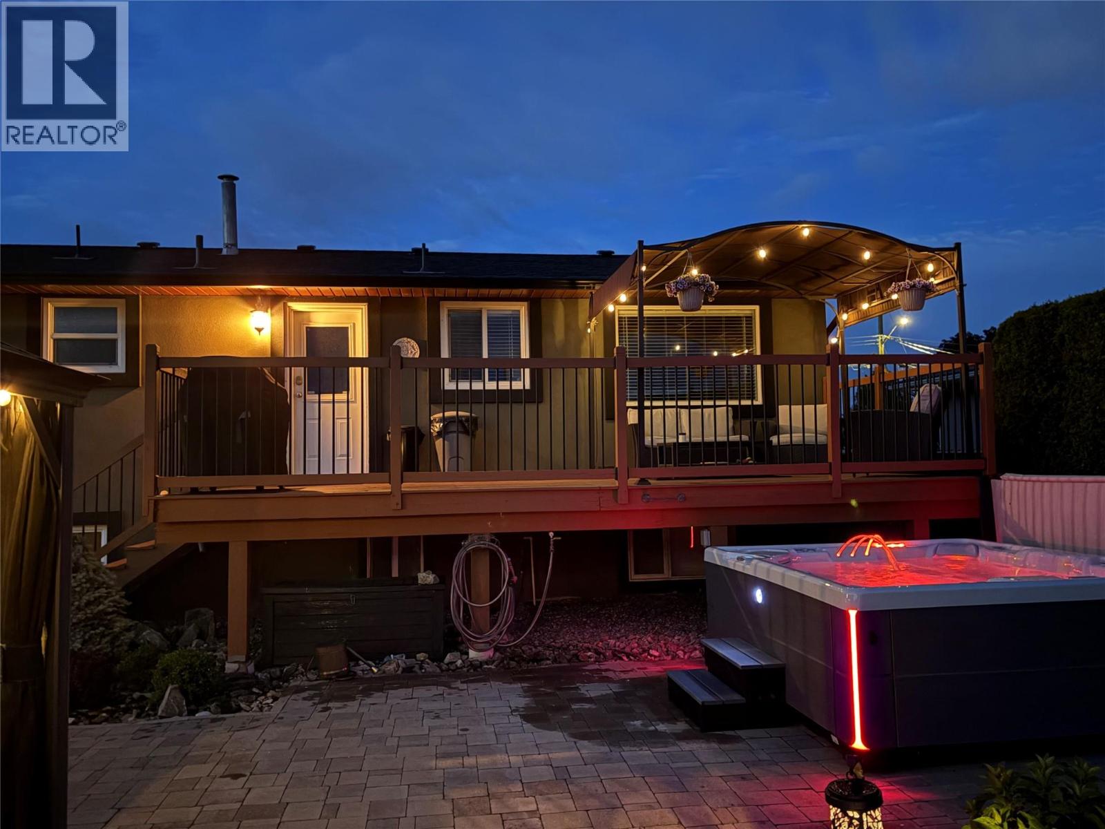 976 Holt Street, Kamloops, British Columbia  V2B 5G9 - Photo 39 - 10389819