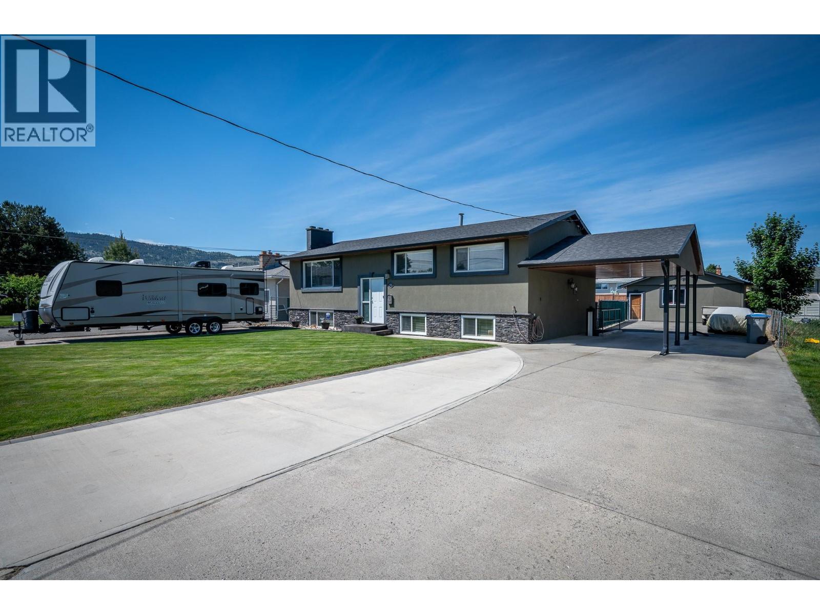976 Holt Street, Kamloops, British Columbia  V2B 5G9 - Photo 42 - 10389819