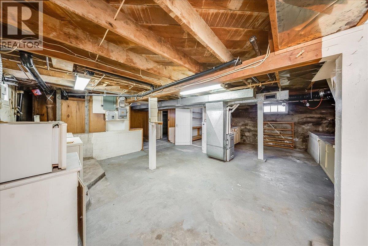 426 Austad Lane, Trail, British Columbia  V1R 3K6 - Photo 23 - 10389474