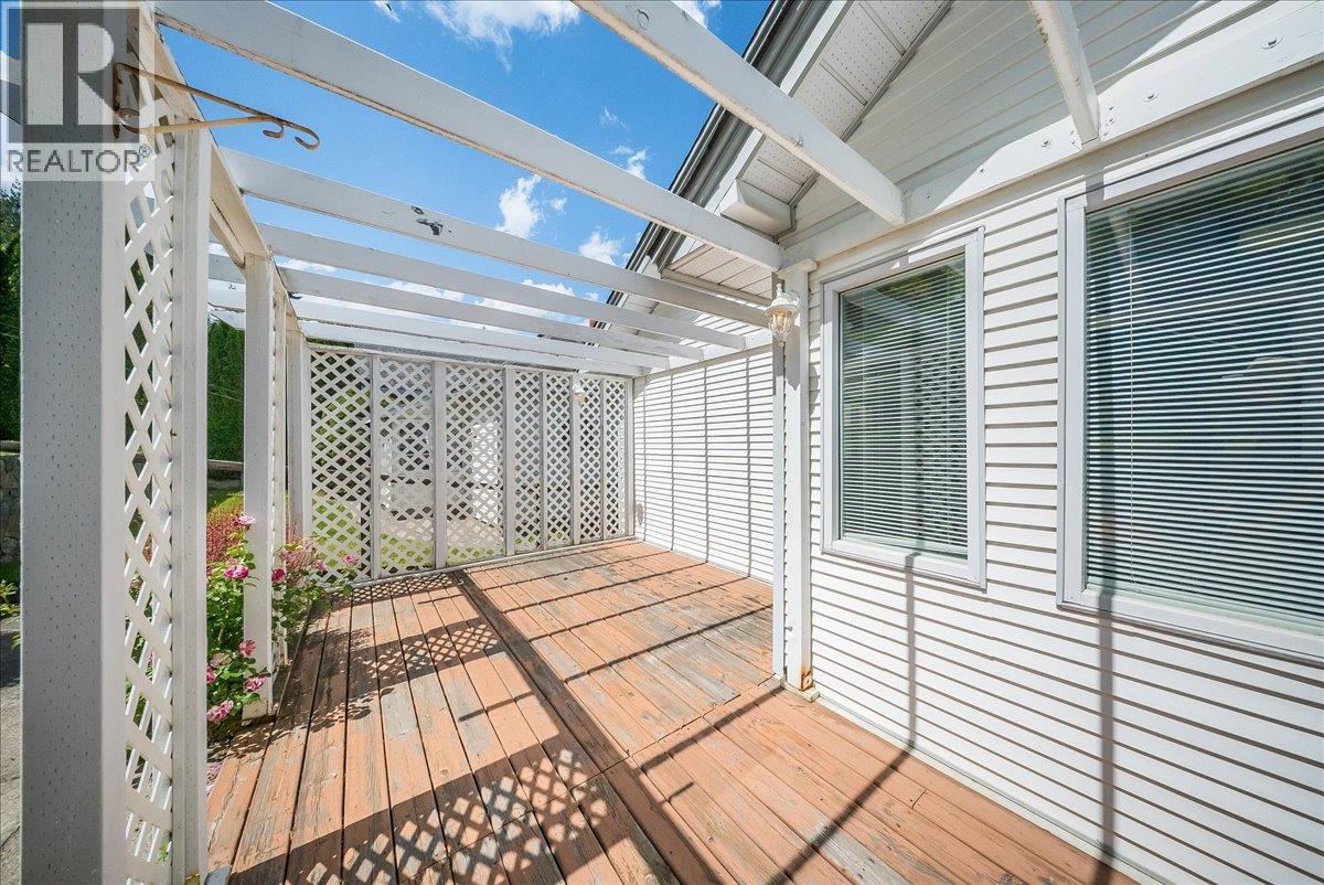 426 Austad Lane, Trail, British Columbia  V1R 3K6 - Photo 28 - 10389474