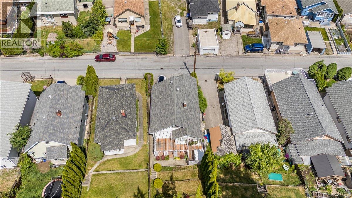 426 Austad Lane, Trail, British Columbia  V1R 3K6 - Photo 38 - 10389474