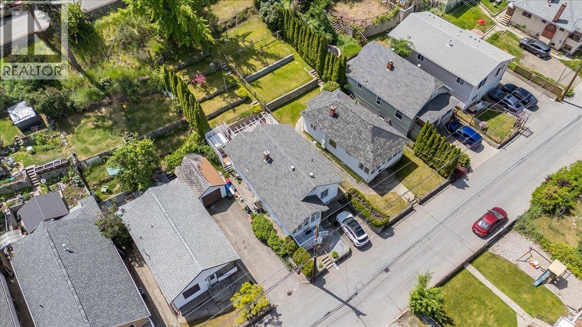 426 Austad Lane, Trail, British Columbia  V1R 3K6 - Photo 40 - 10389474