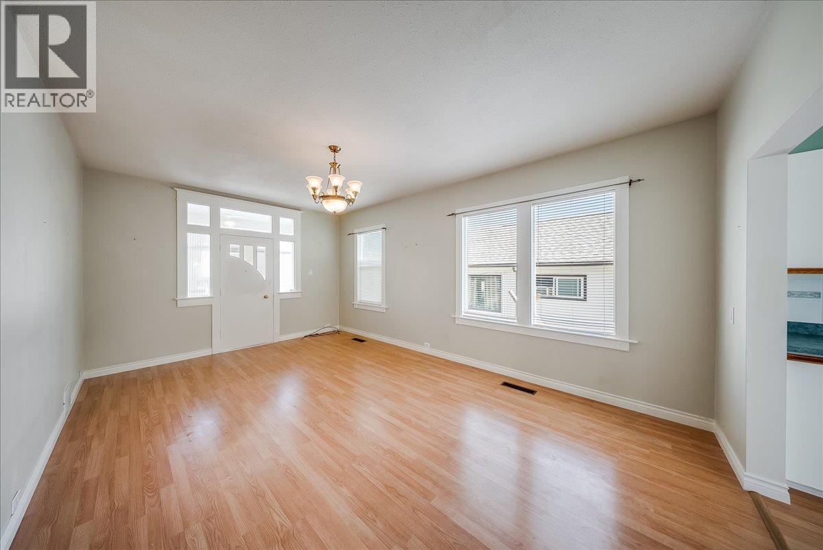 426 Austad Lane, Trail, British Columbia  V1R 3K6 - Photo 7 - 10389474