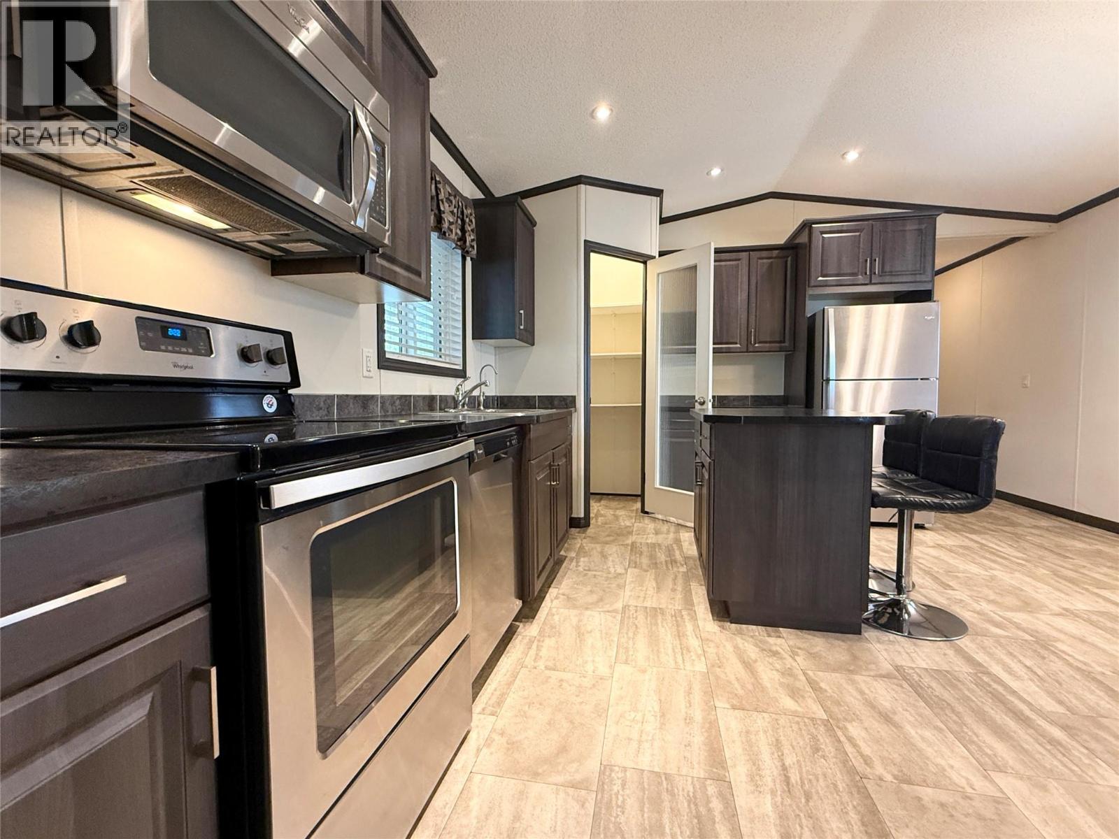 8945 Highway 97 N Highway Unit# 5, Kelowna, British Columbia  V4V 1E8 - Photo 5 - 10388890
