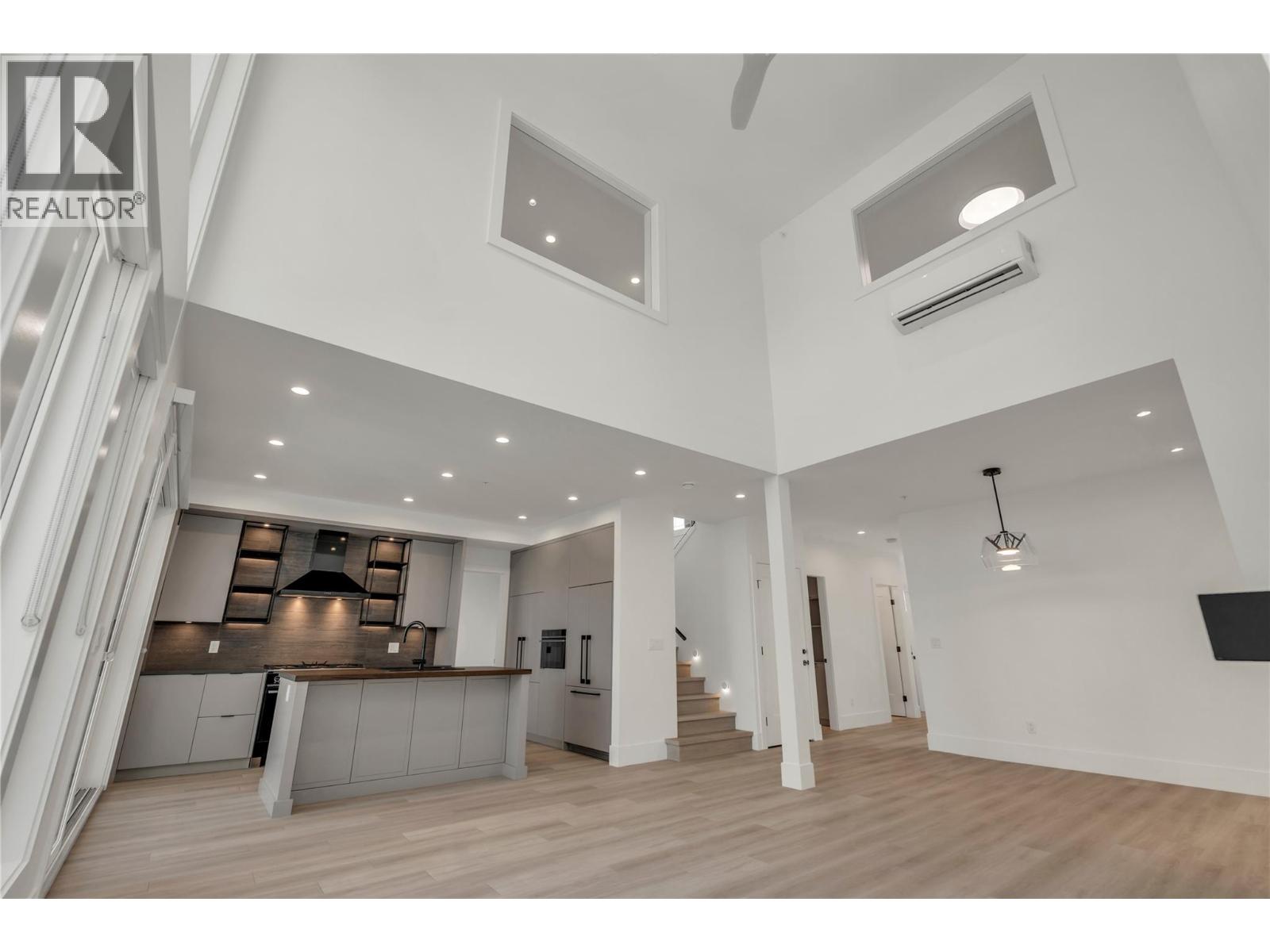 3120 Landry Crescent, Summerland, British Columbia  V0H 1Z9 - Photo 8 - 10389735